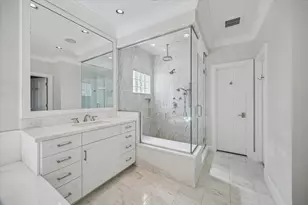 3738 Wickersham Ln, Houston, TX 77027 - Photo 18