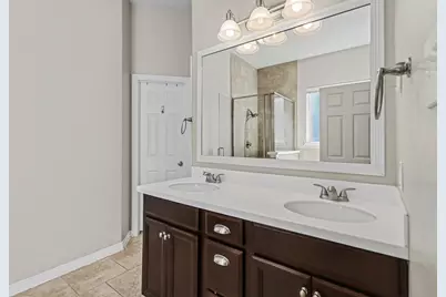 27006 Cliff Pointe Lane, Katy, TX 77494 - Photo 22