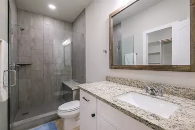 8326 Mariah Street #B, Houston, TX 77051 - Photo 6