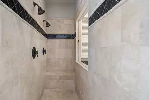802 Anderson St, Bellaire, TX 77401 - Photo 20
