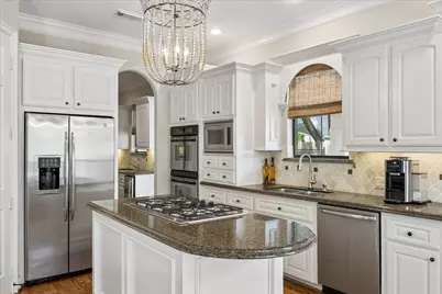 802 Anderson Street, Bellaire, TX 77401 - Photo 14