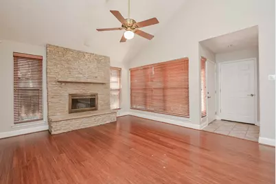 13859 Hollowgreen Drive, Houston, TX 77082 - Photo 6