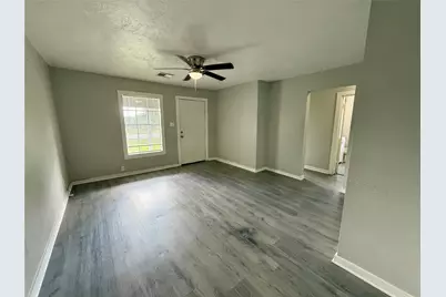 308 Bennett, West Columbia, TX 77486 - Photo 14