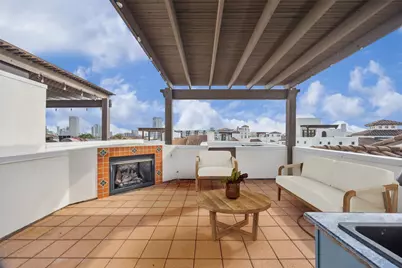 5214 Calle Cordoba Place, Houston, TX 77007 - Photo 2