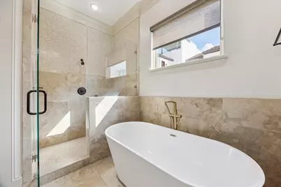 5214 Calle Cordoba Place, Houston, TX 77007 - Photo 22