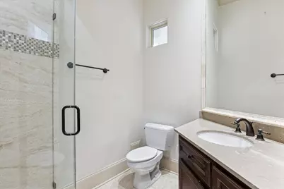 5214 Calle Cordoba Place, Houston, TX 77007 - Photo 28