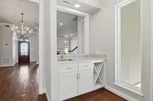 7535 Olympia Dr, Houston, TX 77063 - Photo 20