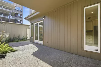 7535 Olympia Drive, Houston, TX 77063 - Photo 32