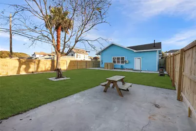 1802 Ursuline Street, Galveston, TX 77550 - Photo 22