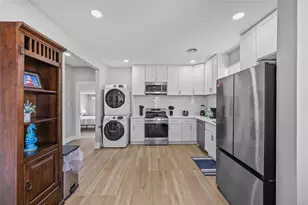 1802 Ursuline St, Galveston, TX 77550 - Photo 6