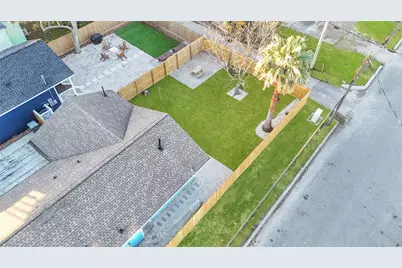 1802 Ursuline Street, Galveston, TX 77550 - Photo 24