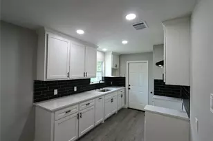 6622 Cobalt St, Houston, TX 77016 - Photo 2