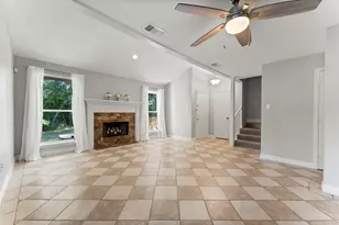 71 Hideaway Dr, Friendswood, TX 77546 - Photo 10