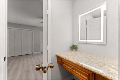 71 Hideaway Drive, Friendswood, TX 77546 - Photo 18
