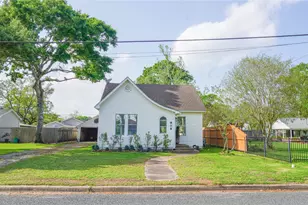 808 Heights St, El Campo, TX 77437 - Photo 12