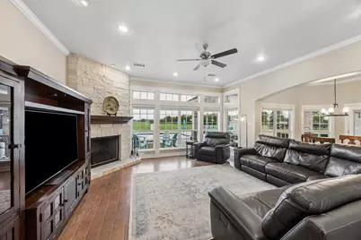 2258 Maler Road, Sealy, TX 77474 - Photo 8