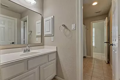 34 Pawprint Place, The Woodlands, TX 77382 - Photo 32