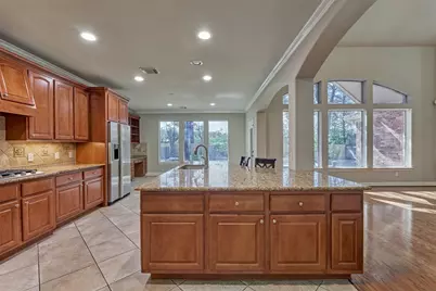 34 Pawprint Place, The Woodlands, TX 77382 - Photo 8