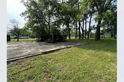 9208 Heatherside Street, Houston, TX 77016 - Photo 6