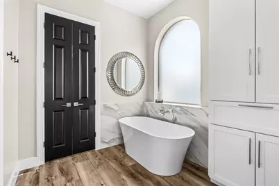 7714 Long Shadows Drive, Sugar Land, TX 77479 - Photo 26