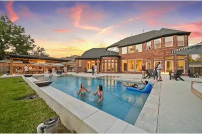 7714 Long Shadows Drive, Sugar Land, TX 77479 - Photo 4