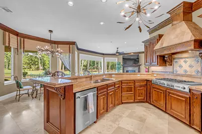 348 W Pines Drive, Montgomery, TX 77356 - Photo 6