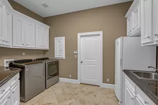 348 W Pines Dr, Montgomery, TX 77356 - Photo 28