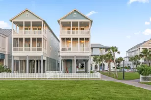 2602 E Seaside Dr, Galveston, TX 77550 - Photo 32