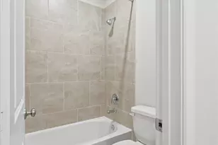 2830 Ametrine Dr, Iowa Colony, TX 77583 - Photo 38