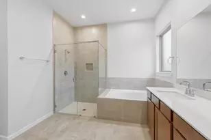 2830 Ametrine Dr, Iowa Colony, TX 77583 - Photo 30