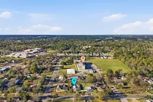308 E Phillips St, Conroe, TX 77301 - Photo 32