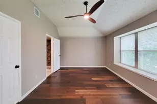 14407 Sun Harbor Dr, Houston, TX 77062 - Photo 20