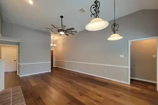 14407 Sun Harbor Dr, Houston, TX 77062 - Photo 6