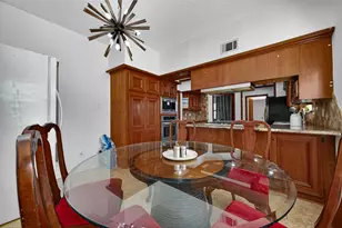 14819 Alderwick Dr, Sugar Land, TX 77498 - Photo 28