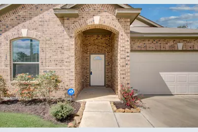 2009 Cedar Branch Drive, Conroe, TX 77306 - Photo 2
