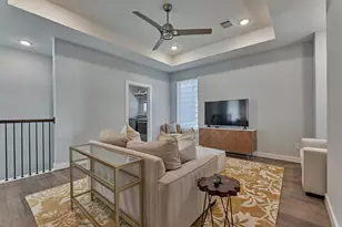 2 Honeycomb Rdg Pl, The Woodlands, TX 77380 - Photo 22