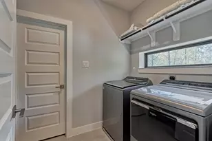 2 Honeycomb Rdg Pl, The Woodlands, TX 77380 - Photo 28