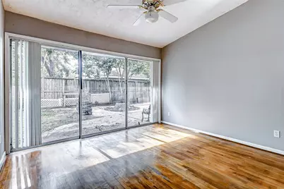 5519 Burlinghall Drive, Houston, TX 77035 - Photo 14