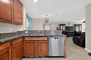 931 Salado Slough Ln, Rosenberg, TX 77471 - Photo 14