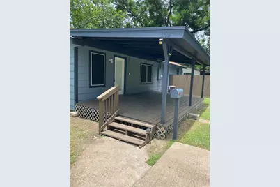1102 E 2nd Street, Sweeny, TX 77480 - Photo 12