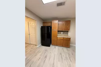 1102 E 2nd Street, Sweeny, TX 77480 - Photo 4