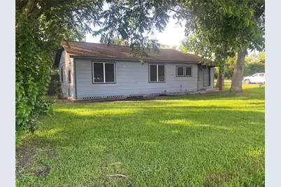 1102 E 2nd Street, Sweeny, TX 77480 - Photo 1