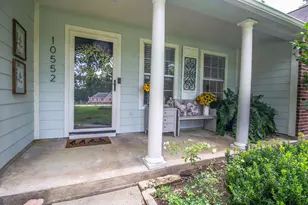 10552 Fallow Ln, Conroe, TX 77303 - Photo 2