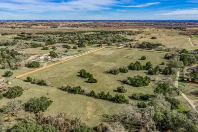 Lot 6 Maplewood Lane Lane, Brenham, TX 77833 - Photo 2