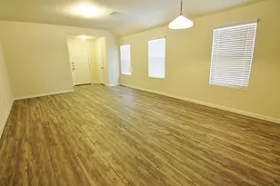 5814 Dawn Light Cir, Houston, TX 77048 - Photo 4