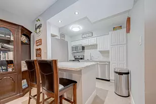 1860 White Oak Dr, Houston, TX 77009 - Photo 16