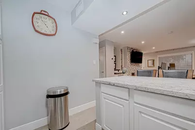 1860 White Oak Drive #375, Houston, TX 77009 - Photo 22