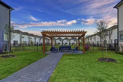 5921 Jasper Jones Way, Houston, TX 77091 - Photo 24