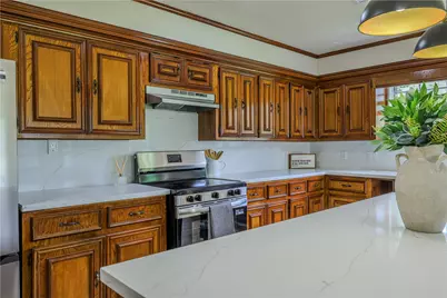 223 Lee Avenue, Jones Creek, TX 77541 - Photo 18
