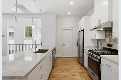 2214 Radcliffe Street, Houston, TX 77007 - Photo 10